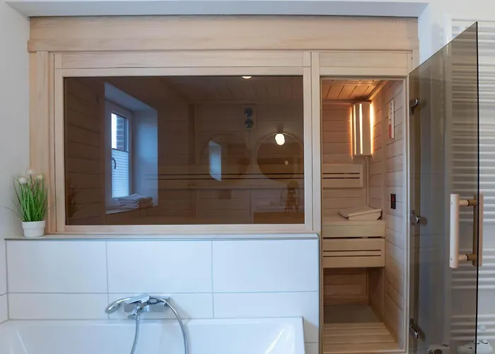 Kleine Krabbe Tönning